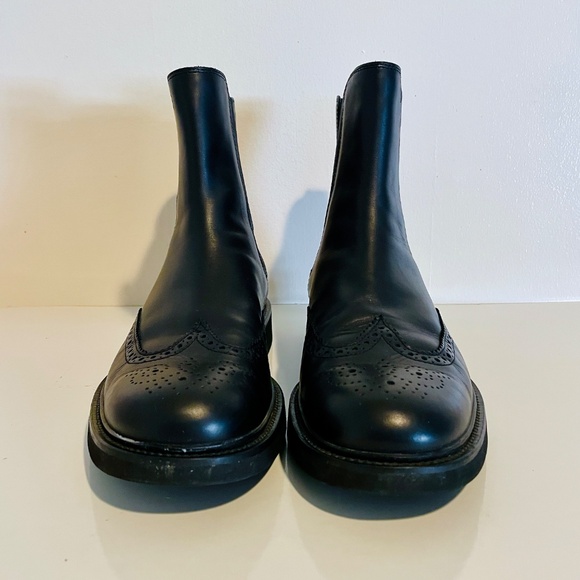 Tod's Black Leather Brogue Detail Boots Men's 7 - Picture 3 of 16